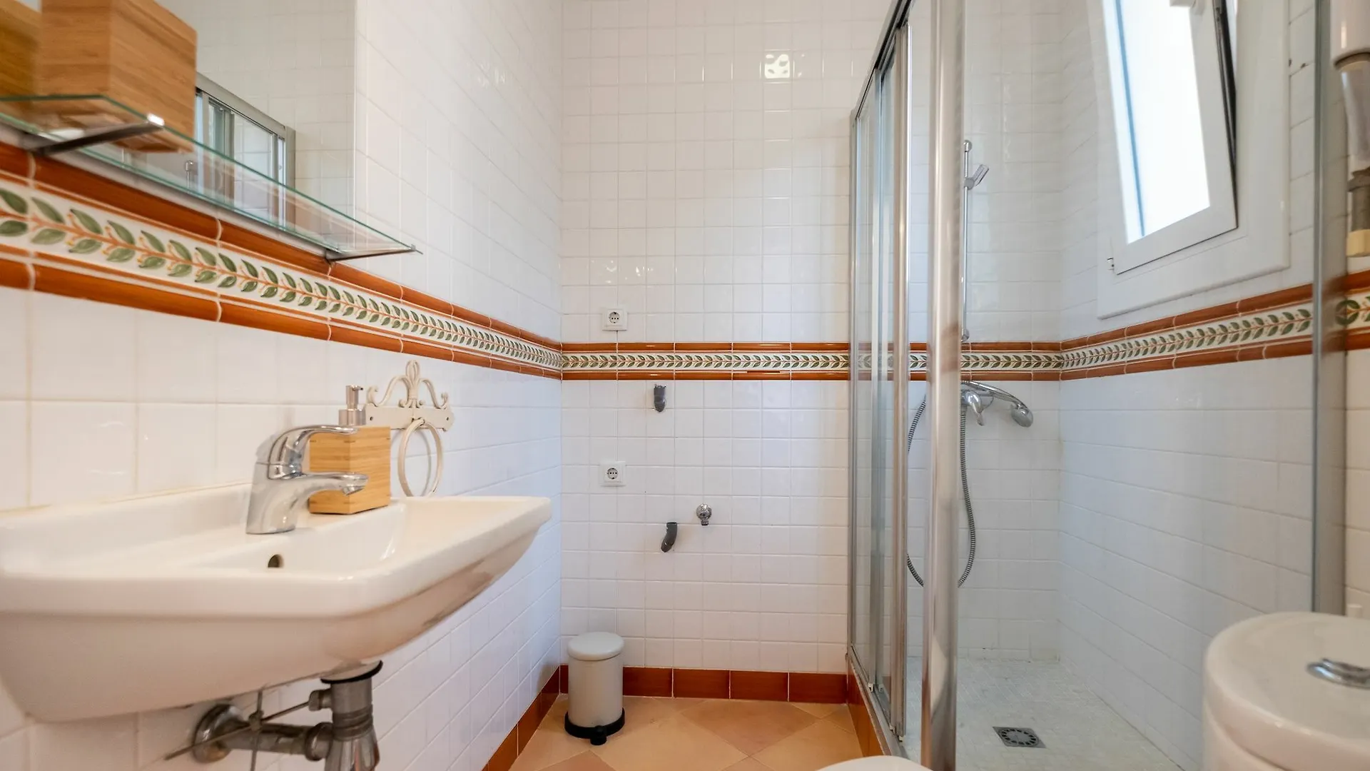 Lägenhet Stunning 4Br Apart In Sagrada Familia Barcelona